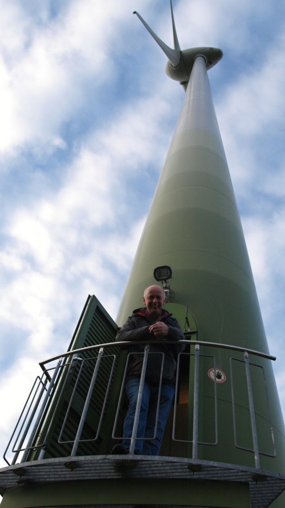 Seit mehr als zehn Jahren betreibt Landwirt Norbert Frehe sein Windrad. Foto: Ulrike Havermeyer