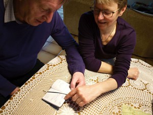 Das Herzstück seines Alltags ist für das Ehepaar Middendorf der kleine Notizkalender, in dem sämtliche Termine verzeichnet sind. Werner Middendorf trägt das Büchlein stets bei sich.